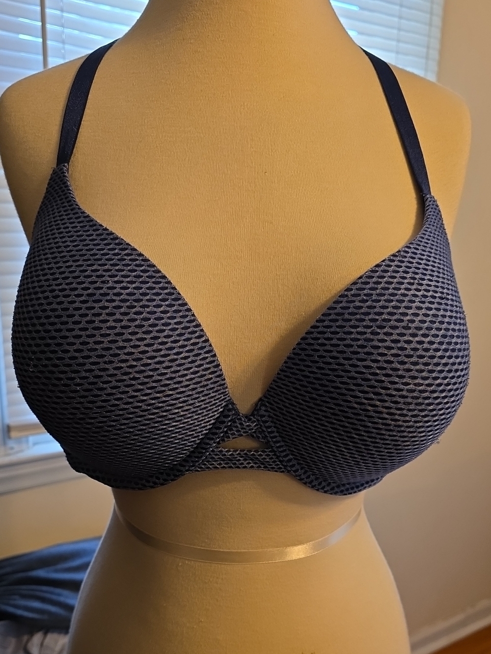 Victoria’s Secret Size 36DD Blue Perfect Shape Bra With Adjustable Straps